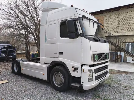Volvo  FH 2007 года за 25 000 000 тг. в Шымкент – фото 2