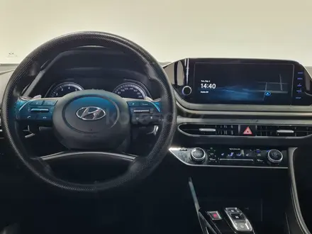 Hyundai Sonata 2021 года за 9 450 000 тг. в Алматы – фото 13