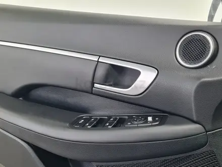 Hyundai Sonata 2021 года за 9 450 000 тг. в Алматы – фото 22