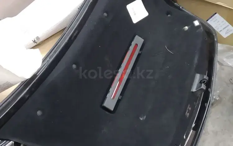 W222 крышка в сбореүшін220 000 тг. в Алматы