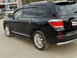 Toyota Highlander 2012 годаfor13 990 000 тг. в Актобе – фото 2