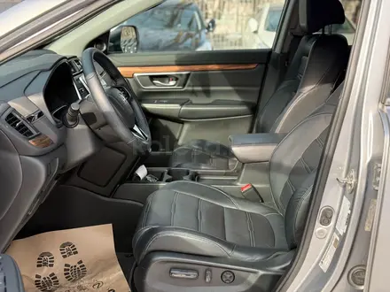 Honda CR-V 2017 года за 12 000 000 тг. в Алматы – фото 14