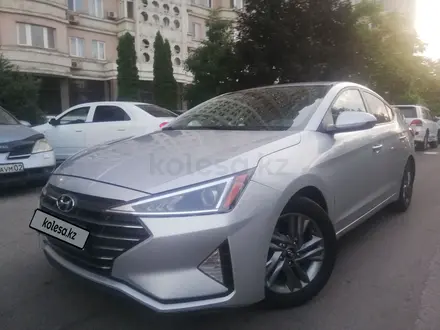 Hyundai Elantra 2018 года за 7 590 000 тг. в Алматы – фото 8