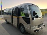 Toyota  Coaster 2012 года за 15 500 000 тг. в Аксай – фото 2