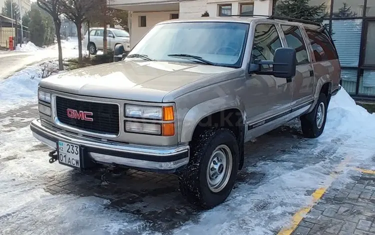 Chevrolet Suburban 1998 годаүшін7 800 000 тг. в Алматы