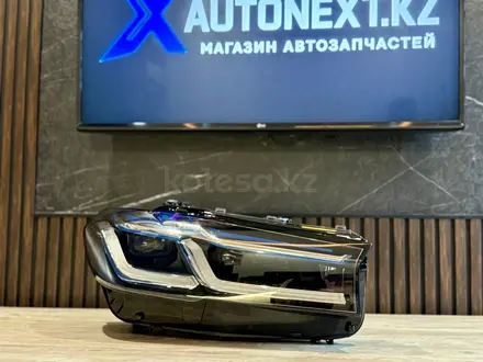 Передние фары BMW G30 Laser оригинал за 480 000 тг. в Астана