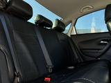 Volkswagen Polo 2015 года за 5 150 000 тг. в Уральск – фото 4