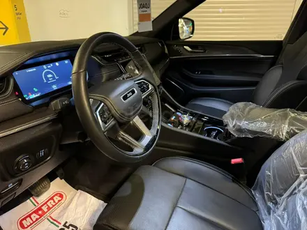 Jeep Grand Cherokee Overland 2024 года за 39 500 000 тг. в Алматы – фото 31