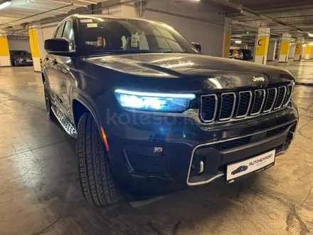 Jeep Grand Cherokee Overland 2024 года за 39 500 000 тг. в Алматы – фото 7