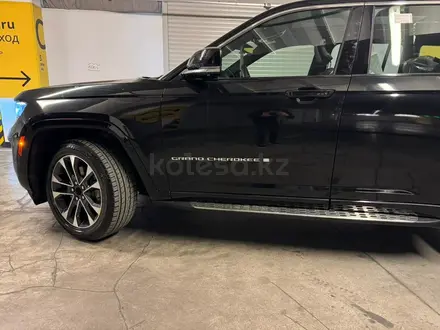 Jeep Grand Cherokee Overland 2024 года за 39 500 000 тг. в Алматы – фото 47