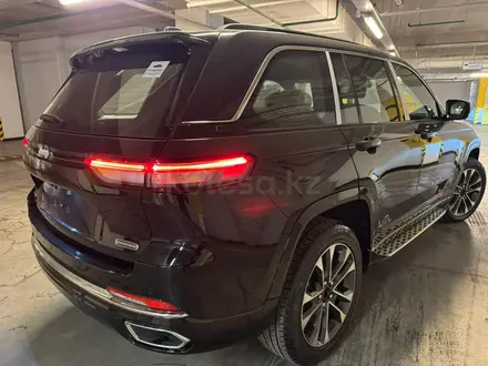 Jeep Grand Cherokee Overland 2024 года за 39 500 000 тг. в Алматы – фото 19