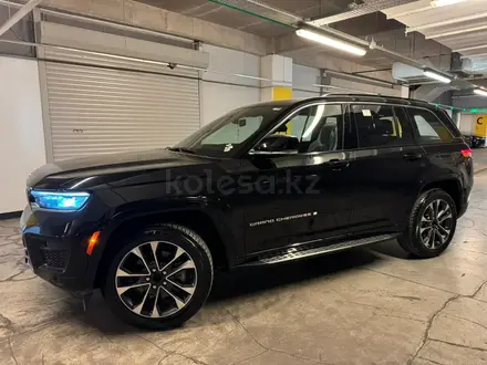 Jeep Grand Cherokee Overland 2024 года за 39 500 000 тг. в Алматы – фото 6