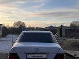 Mercedes-Benz E 260 1990 года за 1 700 000 тг. в Кызылорда – фото 2