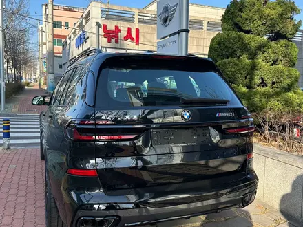 BMW X7 2023 года за 61 380 000 тг. в Алматы – фото 4