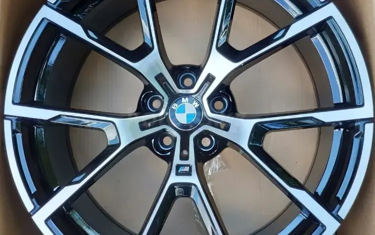 Диски На BMW за 400 000 тг. в Алматы