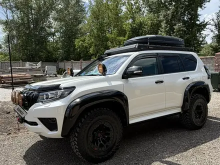 Toyota Land Cruiser Prado 2023 года за 50 000 000 тг. в Астана – фото 9