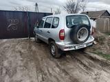 Chevrolet Niva 2008 года за 1 590 000 тг. в Уральск – фото 2