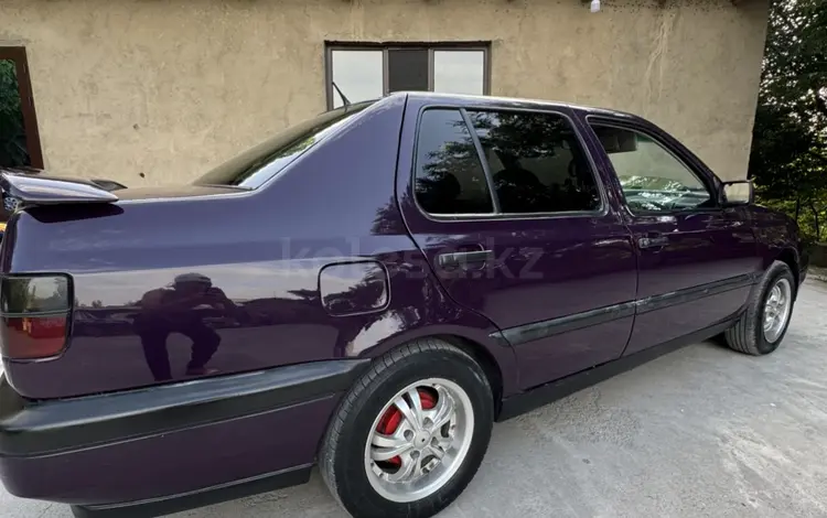 Volkswagen Vento 1993 годаүшін1 000 000 тг. в Шымкент