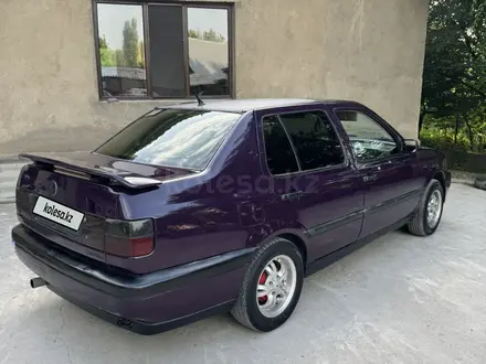 Volkswagen Vento 1993 года за 1 000 000 тг. в Шымкент – фото 11
