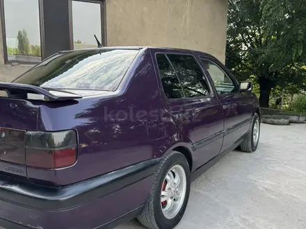 Volkswagen Vento 1993 года за 1 000 000 тг. в Шымкент – фото 13
