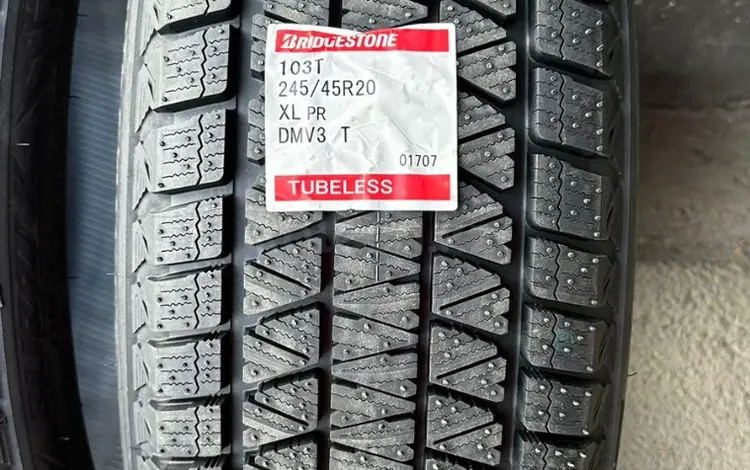 Шины Bridgestone 245/45/-275/40/r20 DMV3 за 115 000 тг. в Алматы