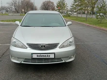 Toyota Camry 2005 года за 5 400 000 тг. в Тараз