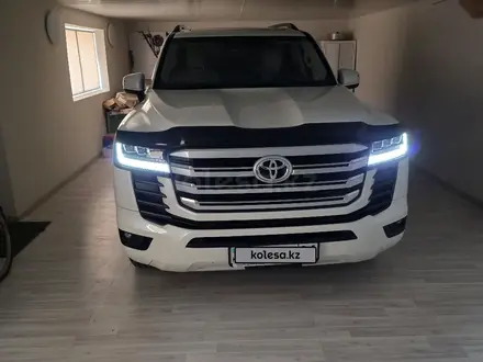 Toyota Land Cruiser 2023 года за 50 000 000 тг. в Атырау – фото 6