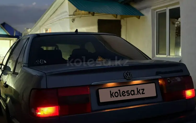Volkswagen Passat 1995 годаүшін1 250 000 тг. в Уральск