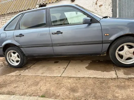 Volkswagen Passat 1995 года за 1 250 000 тг. в Уральск – фото 10