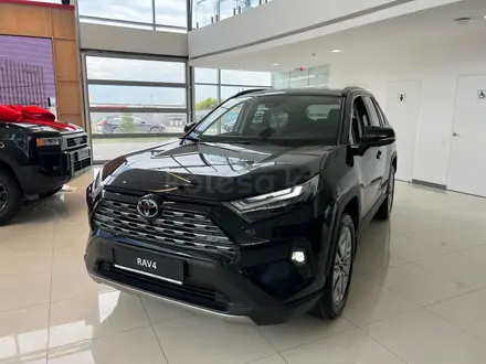 Toyota RAV4 Luxe+ 2025 года за 22 220 000 тг. в Кокшетау