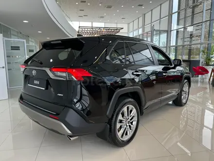Toyota RAV4 Luxe+ 2025 года за 22 220 000 тг. в Кокшетау – фото 4