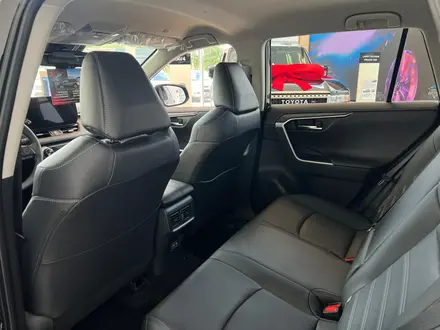 Toyota RAV4 Luxe+ 2025 года за 22 220 000 тг. в Кокшетау – фото 8