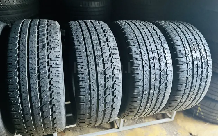 245/45/19 и 275/40/19 Зимний комплект шин — Kumho за 150 000 тг. в Алматы