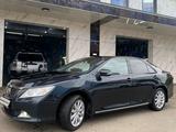 Toyota Camry 2012 года за 7 200 000 тг. в Актобе – фото 2