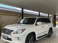 Lexus LX 570 2015 годаfor31 000 000 тг. в Шымкент