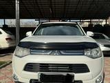 Mitsubishi Outlander 2014 годаfor7 800 000 тг. в Алматы – фото 2