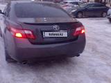 Toyota Camry 2007 года за 6 000 000 тг. в Уральск – фото 2