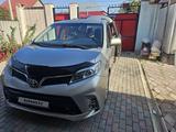 Toyota Sienna 2015 годаfor12 000 000 тг. в Алматы – фото 5