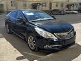 Hyundai Grandeur 2015 годаүшін7 800 000 тг. в Актау – фото 4