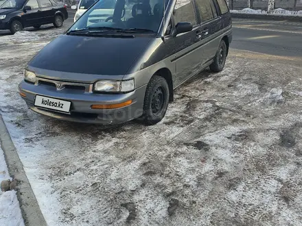 Nissan Prairie 1995 года за 2 200 000 тг. в Усть-Каменогорск