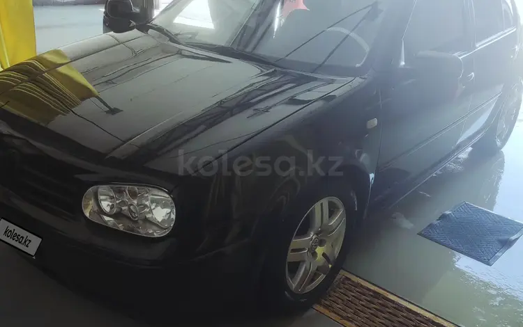 Volkswagen Golf 2002 года за 2 950 000 тг. в Алматы