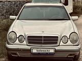 Mercedes-Benz E 230 1996 годаүшін2 200 000 тг. в Алматы