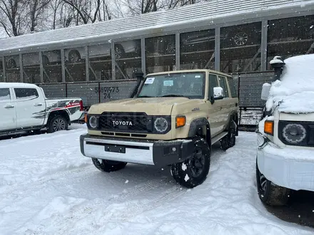 Toyota Land Cruiser 2024 года за 44 500 000 тг. в Алматы – фото 7