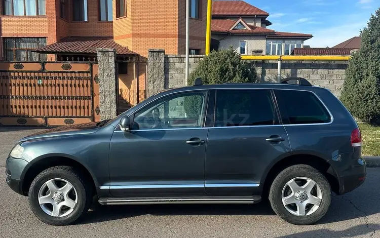 Volkswagen Touareg 2004 годаfor4 800 000 тг. в Алматы