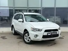 Mitsubishi Outlander, 2011