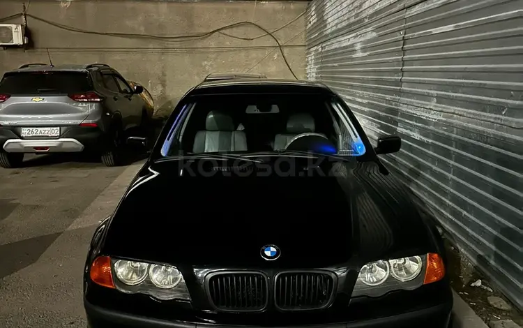 BMW 330 2000 года за 4 400 000 тг. в Алматы