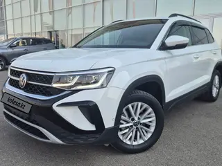 Volkswagen Taos, 2021