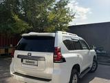 Toyota Land Cruiser Prado 2022 года за 25 900 000 тг. в Алматы