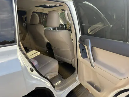 Toyota Land Cruiser Prado 2022 года за 25 900 000 тг. в Алматы – фото 9