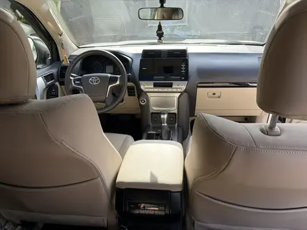 Toyota Land Cruiser Prado 2022 года за 25 900 000 тг. в Алматы – фото 10